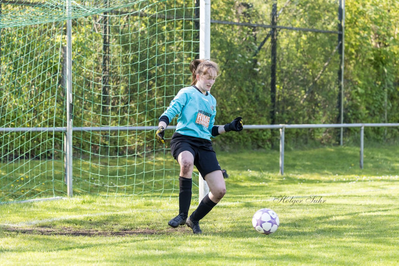 Bild 120 - wBJ SV Henstedt Ulzburg - FSG Oldendorf Itzehoe : Ergebnis: 6:3